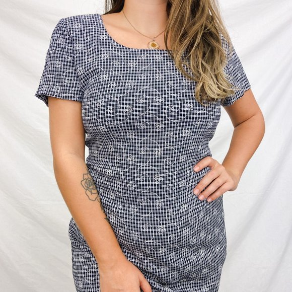 🐰 Jaclyn Smith picnic dress in black 🐰 - Picture 2 of 11